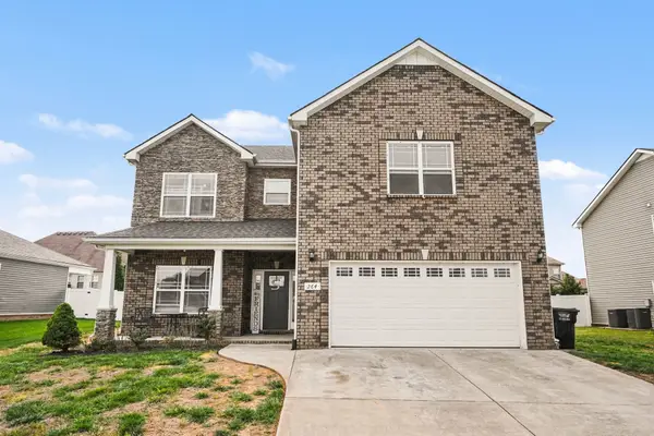 264 Autumn Terrace Ln, Clarksville, TN 37040
