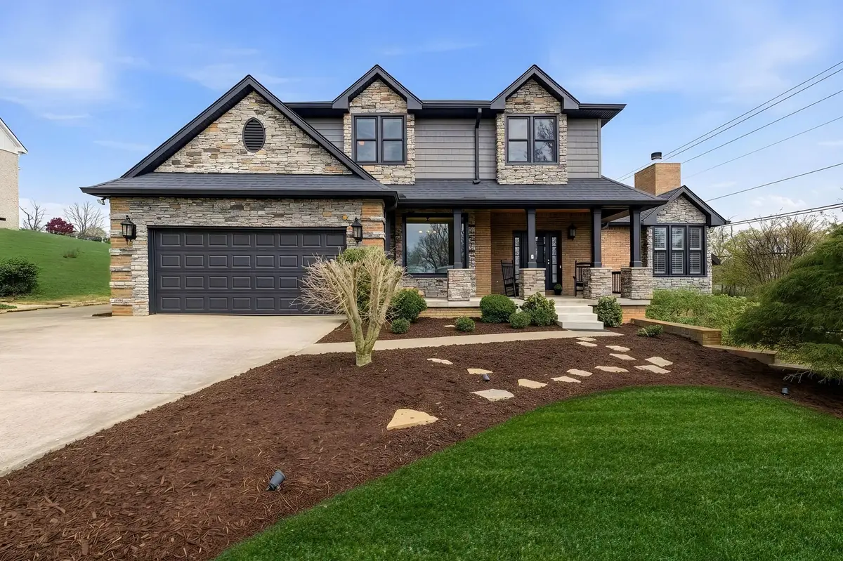 2023 Dorchester Dr, Lebanon, TN 37090 - #1