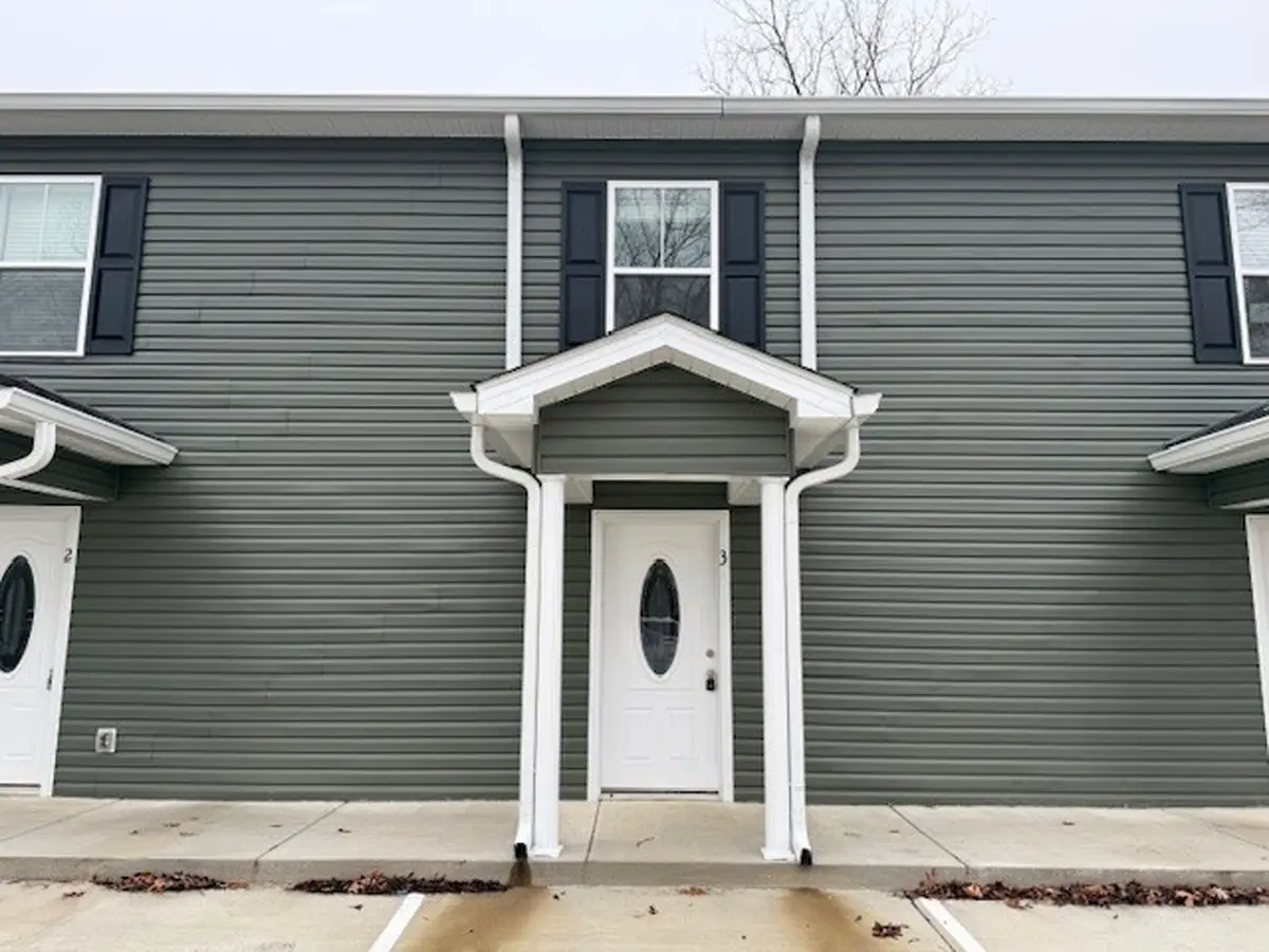 517 Weaver St #1, Tullahoma, TN 37388 - #1