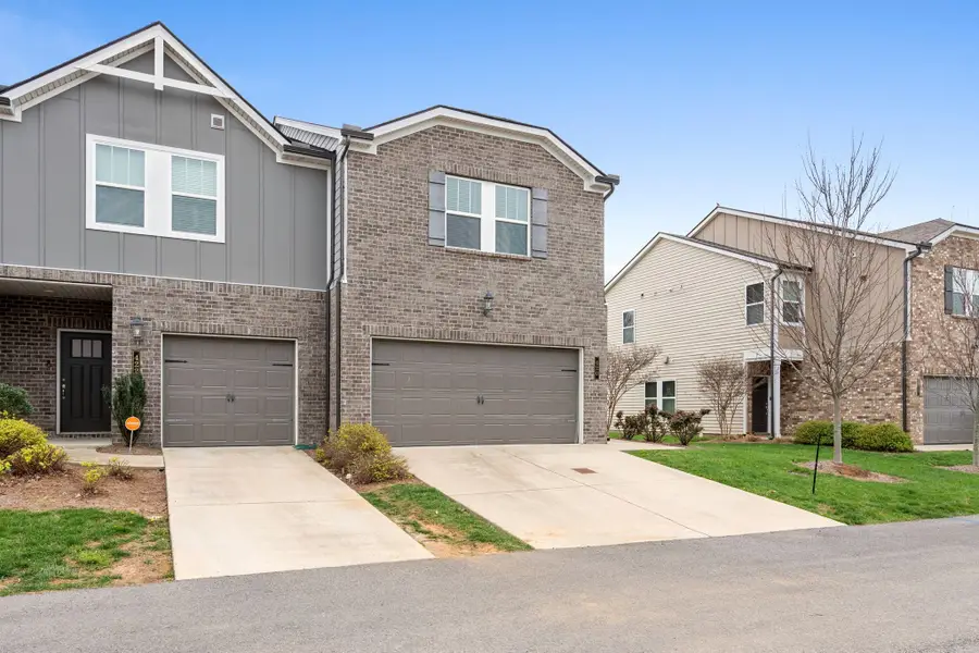 420 Palmetto Dr, Columbia, TN 38401 - #2