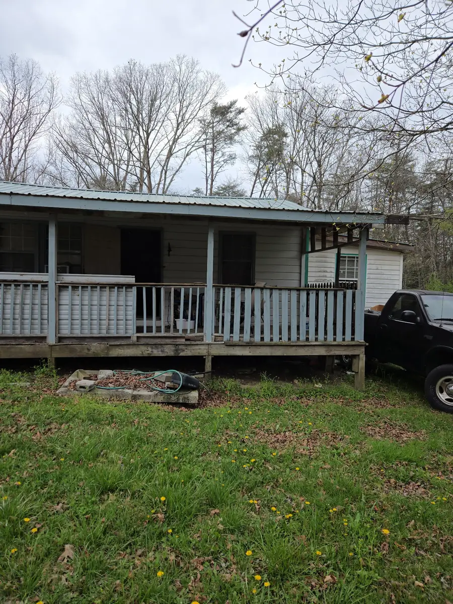 529 Herb Mooneyham Rd, Spencer, TN 38585 - #2