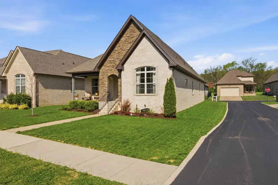 2036 Kestrel Ln, Spring Hill, TN 37174 - #2