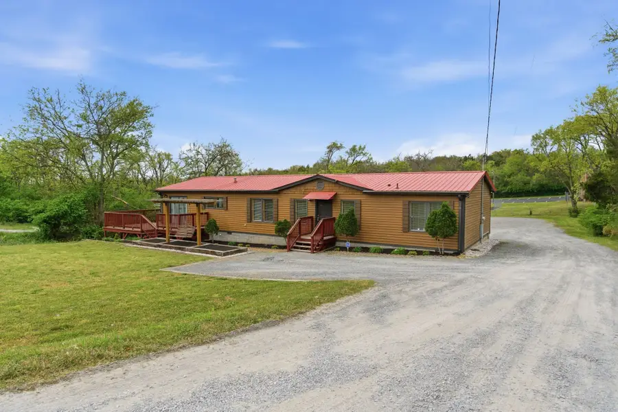 310 Larkin Springs Rd, Madison, TN 37115 - #2