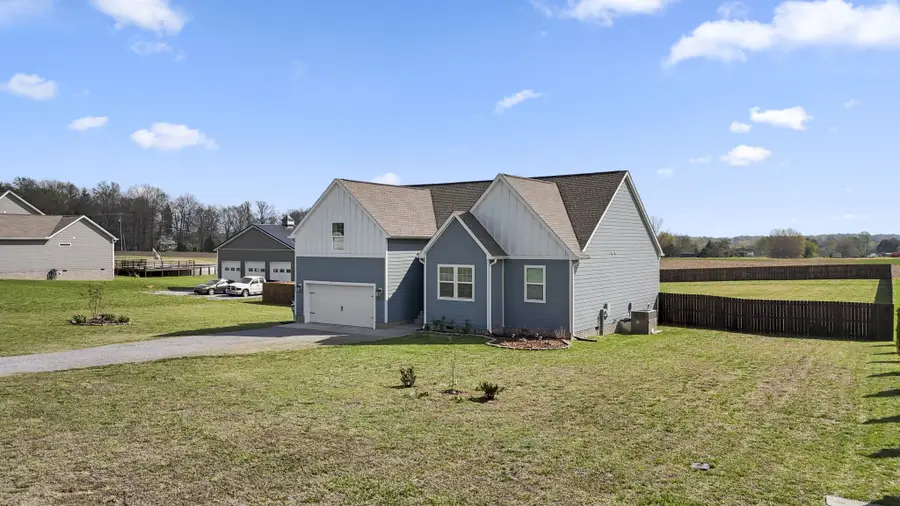 8645 Guthrie Ct, Cross Plains, TN 37049 - #3