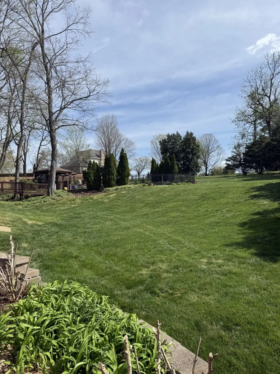 1033 Beech Grove Rd, Brentwood, TN 37027 - #2