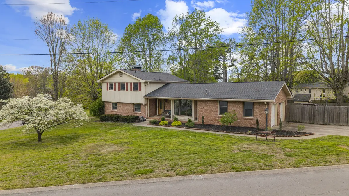 600 Frankfort Dr, Hermitage, TN 37076 - #1