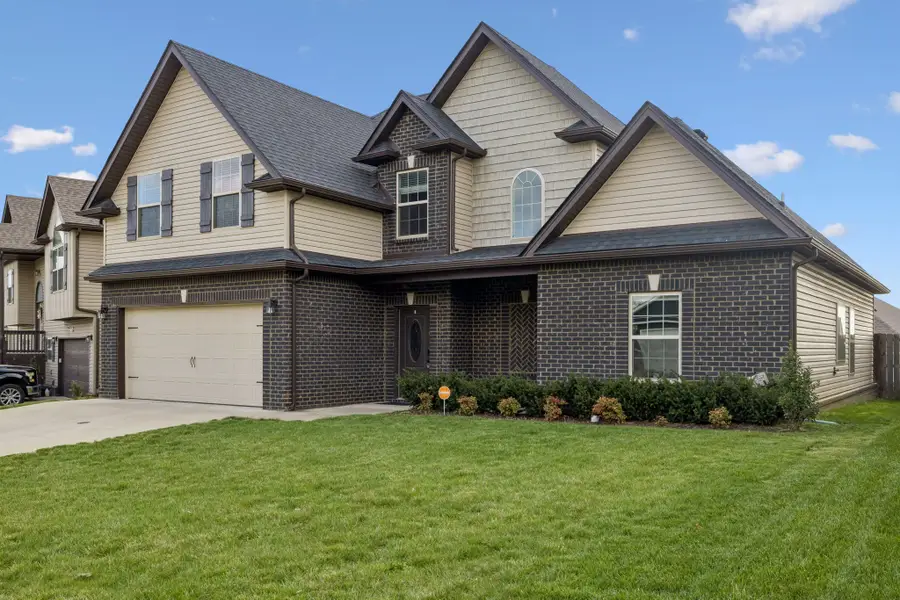 1366 Dan Brown Dr, Clarksville, TN 37042 - #3