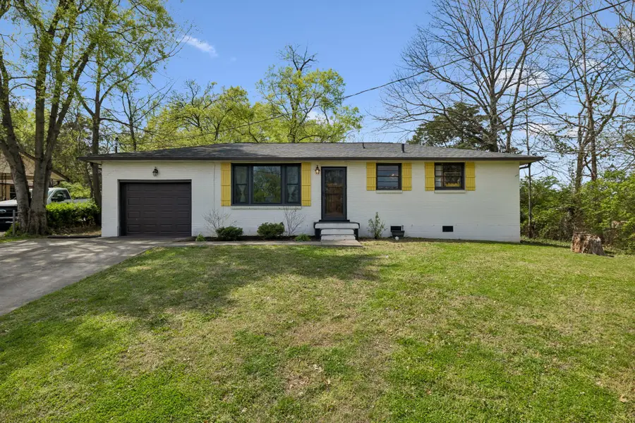 3215 Leswood Ln, Nashville, TN 37207 - #2