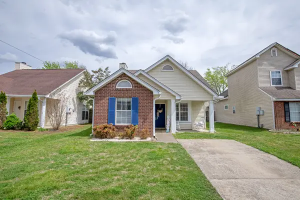 2009 Valley Dr, Goodlettsville, TN 37072