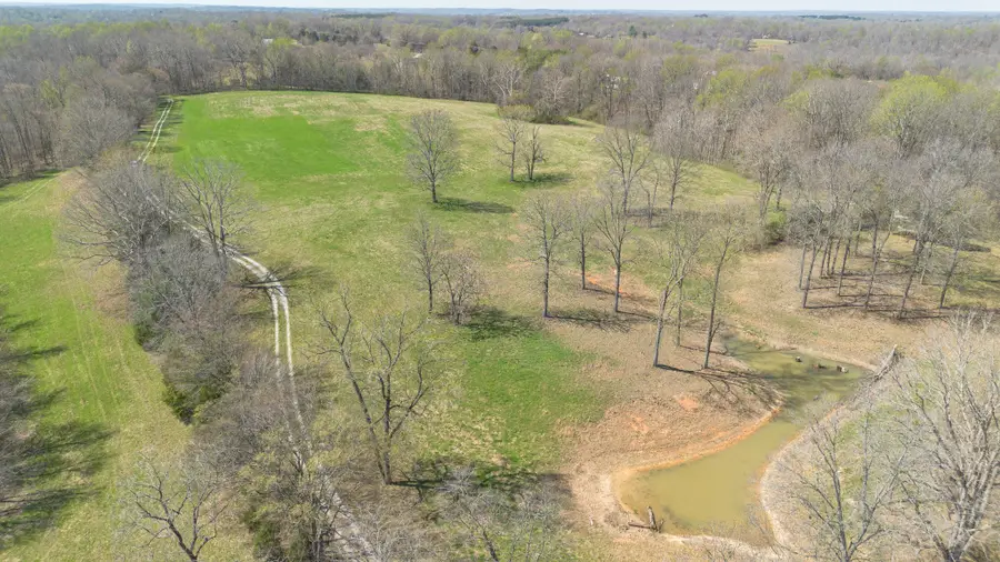 1904 Millers Chapel Rd, Charlotte, TN 37036 - #3