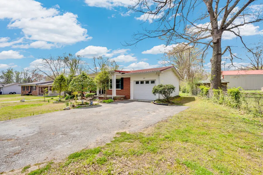 1222 Glenwood Dr, Cookeville, TN 38501 - #3