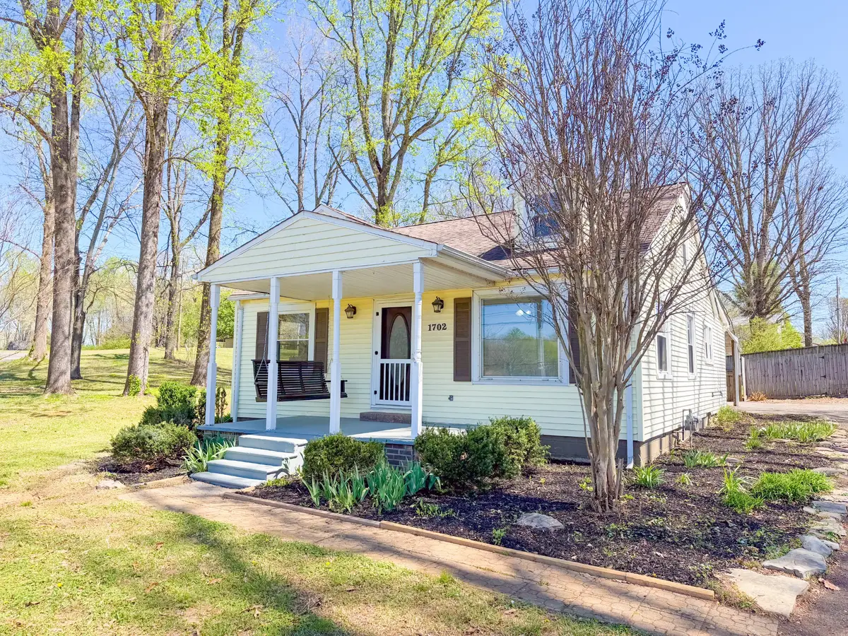 1702 Buffalo Rd, Lawrenceburg, TN 38464 - #1