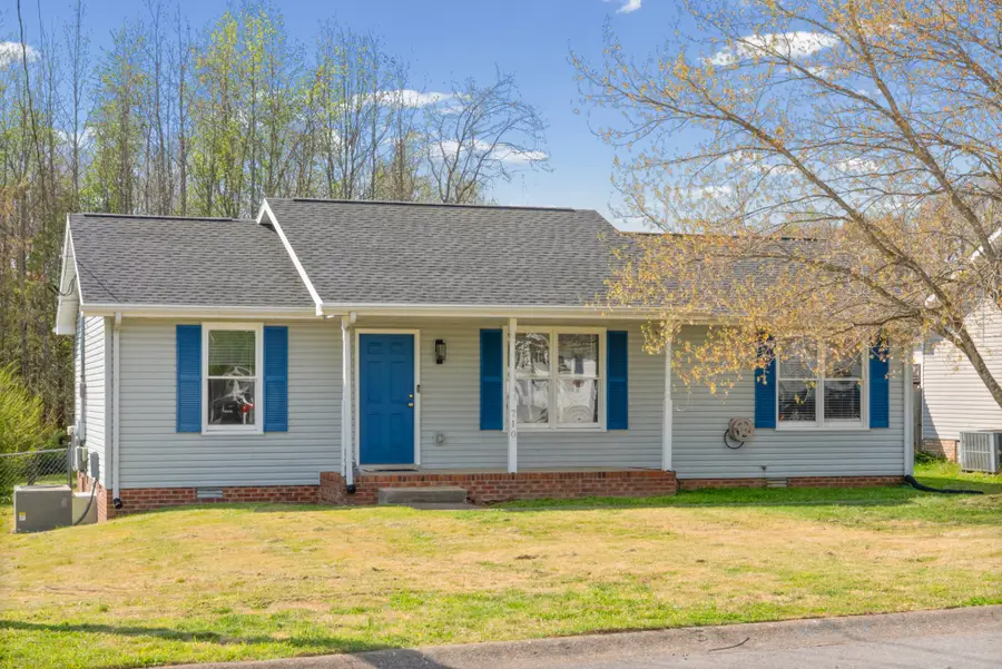 710 Donna Ct, Clarksville, TN 37042 - #2