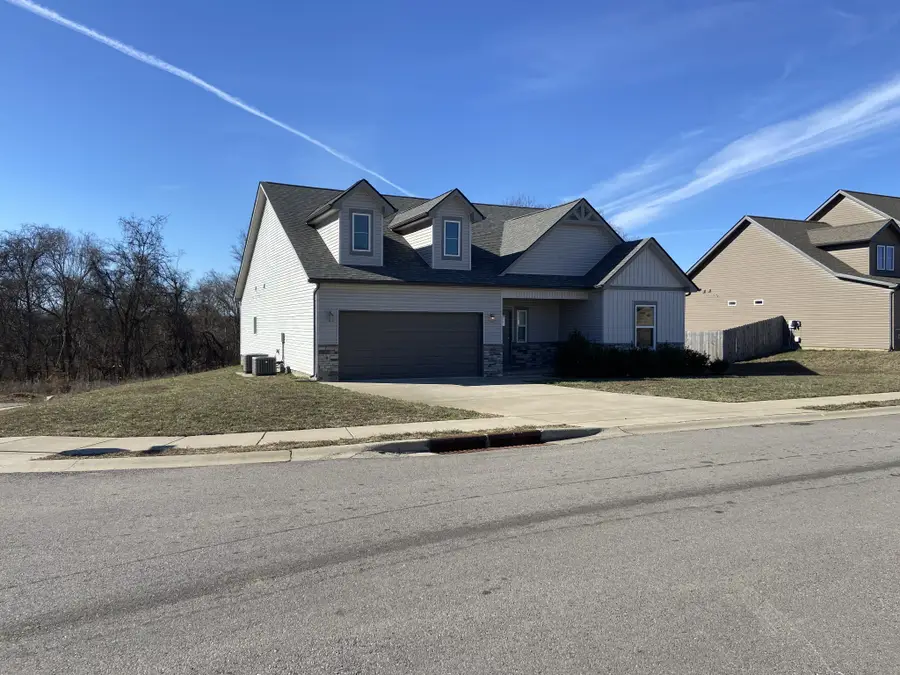 602 Alvin Rd, Clarksville, TN 37042 - #2