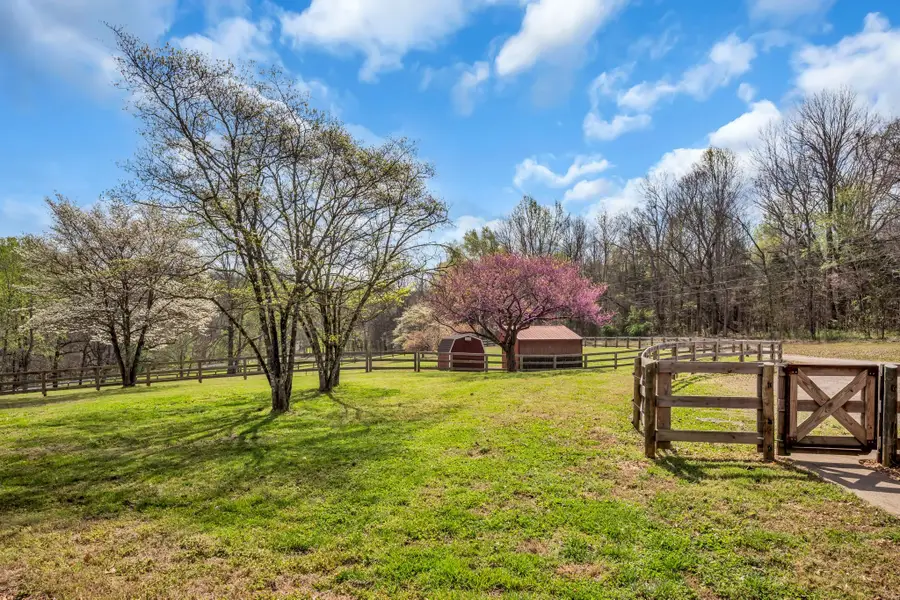 2025 Dunn Chapel Rd, Cumberland Furnace, TN 37051 - #3