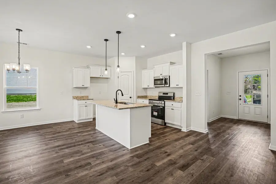 205 Hannah Lee Hill Rd, La Vergne, TN 37086 - #2