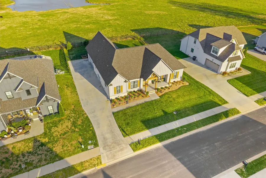 120 Sawyer Ct, Clarksville, TN 37043 - #2