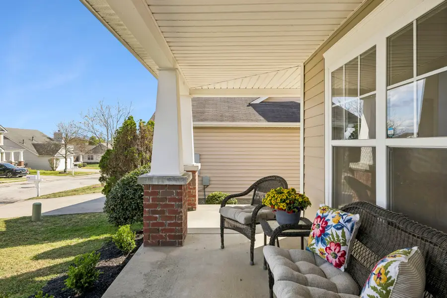 2177 Erin Ln, Mount Juliet, TN 37122 - #2