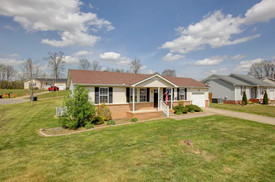 112 Pappy Dr, Oak Grove, KY 42262 - #2