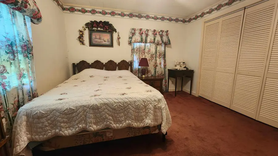 214 Dont Care Ln, Celina, TN 38551 - #2