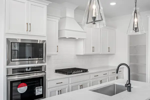 1009 Timothy Lane, Smyrna, TN 37167