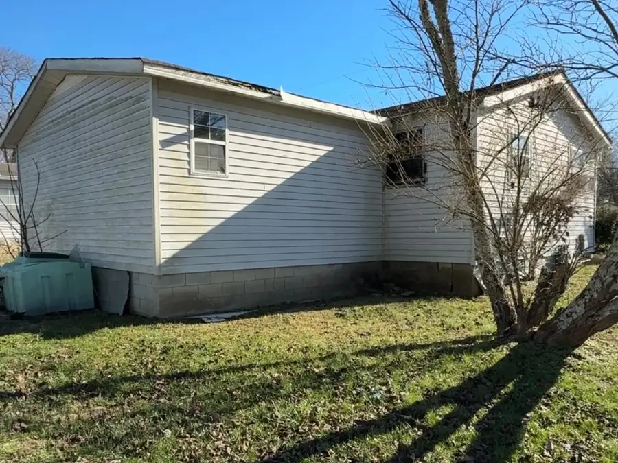 698 Demoss St, Gallatin, TN 37066 - #2