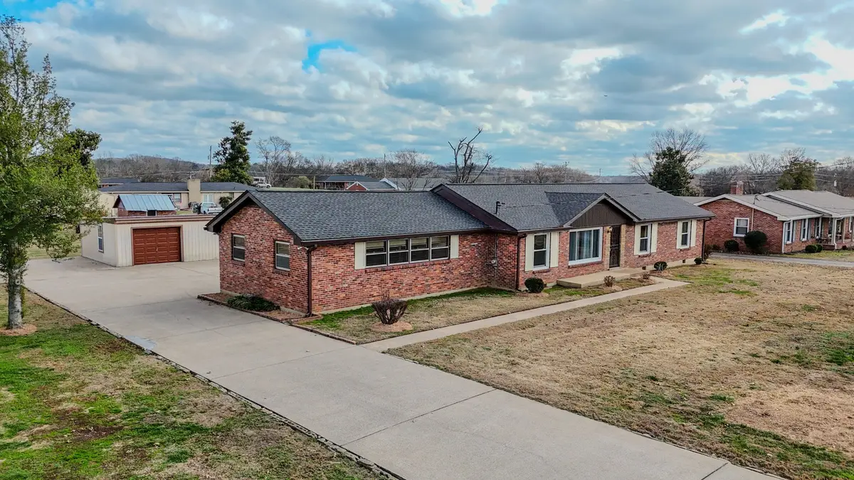 189 Clearview Cir, Hendersonville, TN 37075 - #1