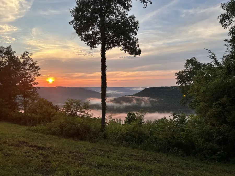 755 Sunset Circle, Jasper, TN 37347 - #3