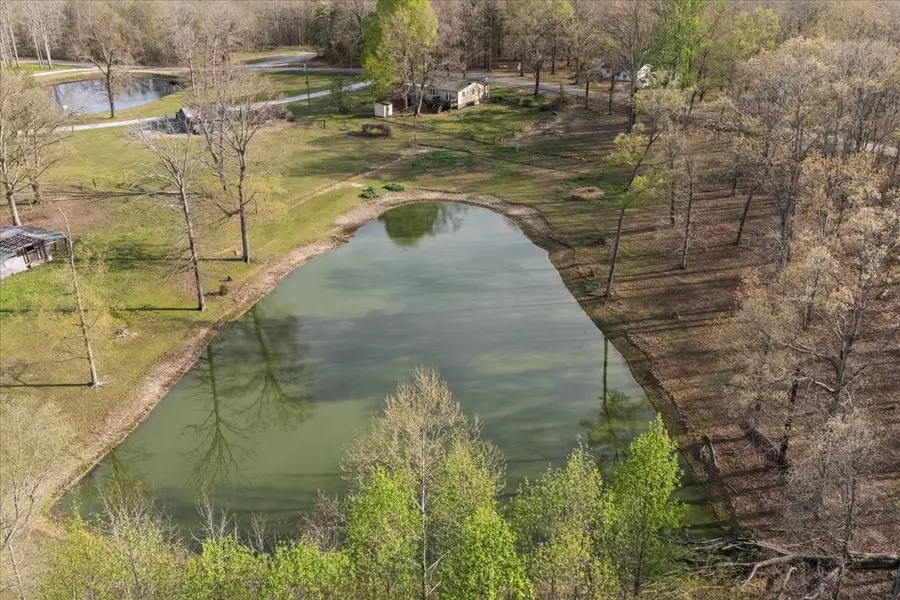 2038 Jack Saunders Rd, Waverly, TN 37185 - #2