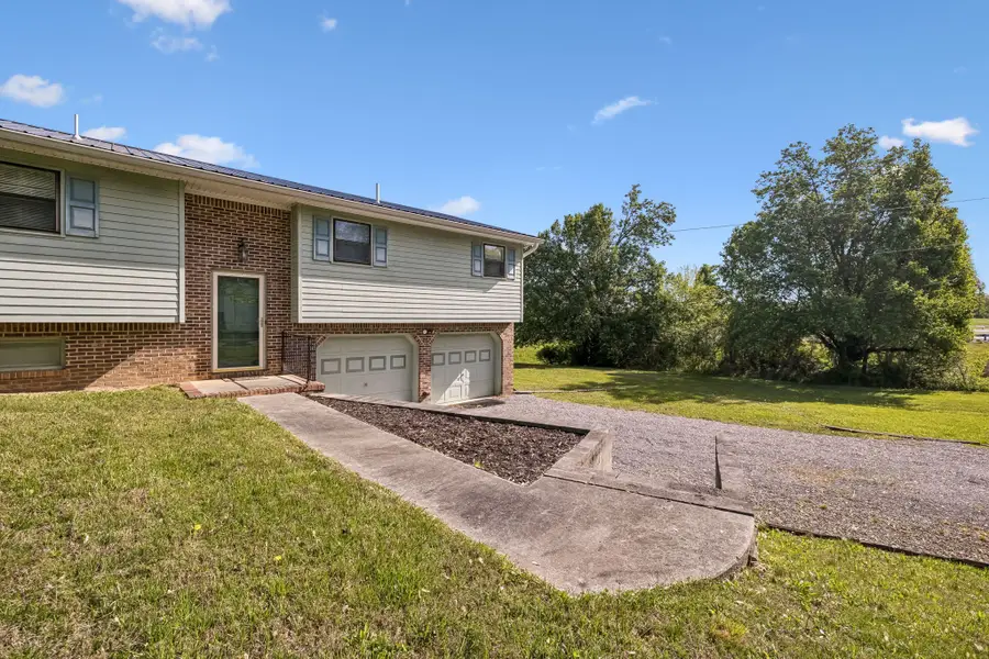 165 Fair Oak Ln, Woodbury, TN 37190 - #2