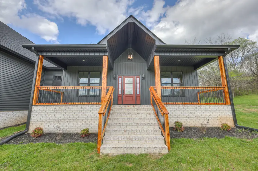 8415 W Sheepneck Rd, Mount Pleasant, TN 38474 - #2