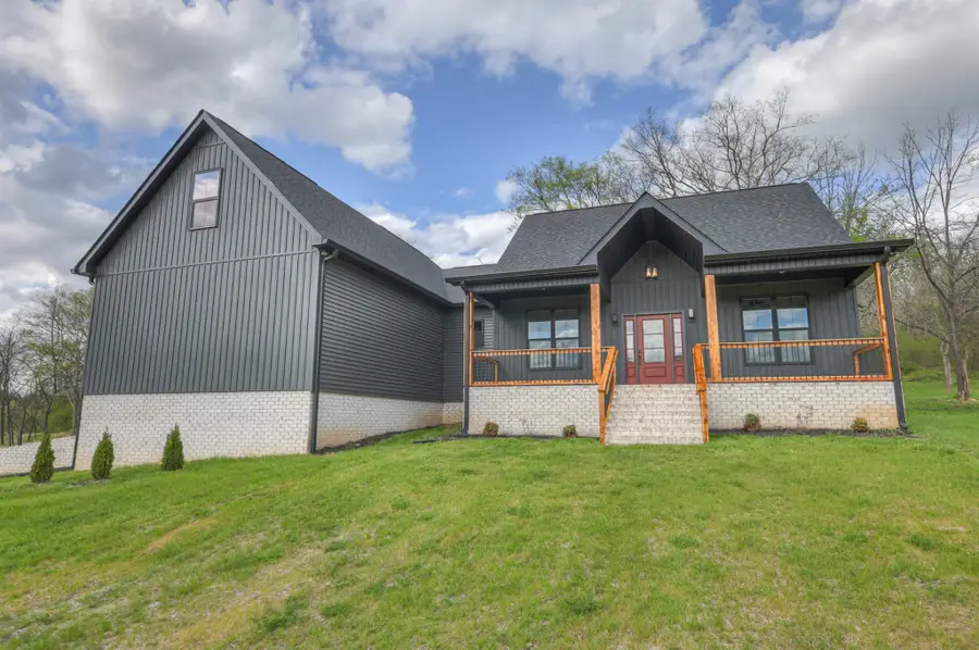 8415 W Sheepneck Rd, Mount Pleasant, TN 38474 - #3