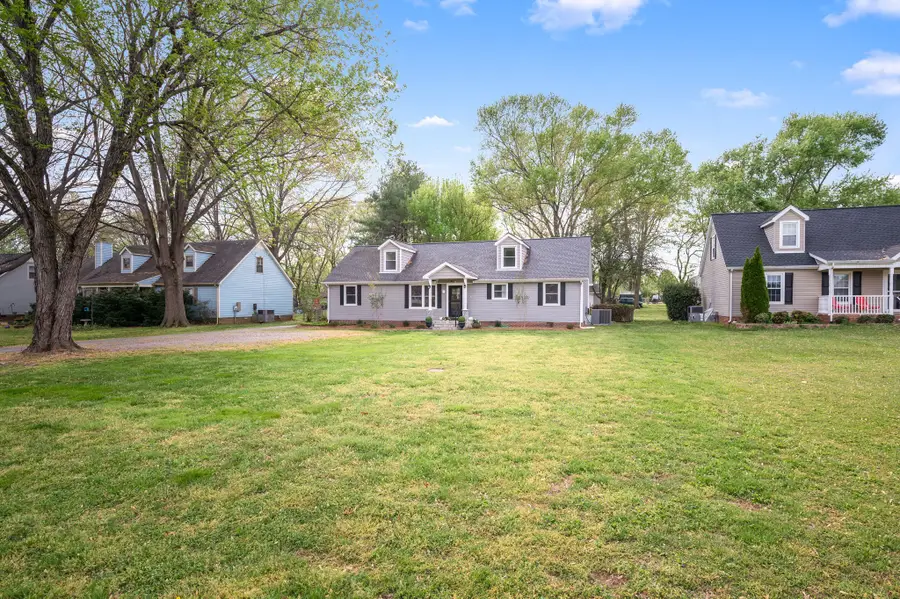 112 Fox Ridge Dr, Murfreesboro, TN 37128 - #2