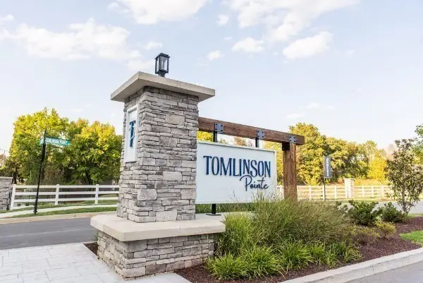 450 Tomlinson Pointe Dr, Mount Juliet, TN 37122 - #2