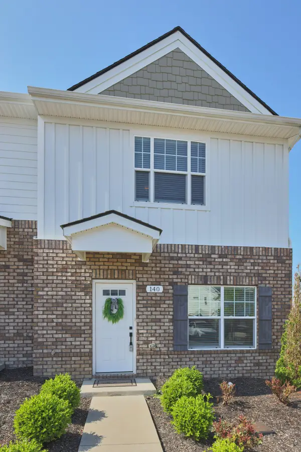 140 Dry Creek Commons Dr, Goodlettsville, TN 37072