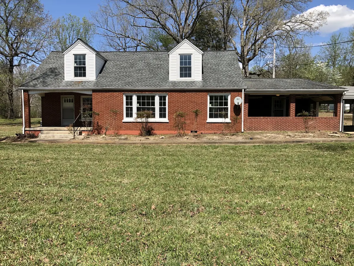 4450 Pulaski Hwy, Lawrenceburg, TN 38464 - #1