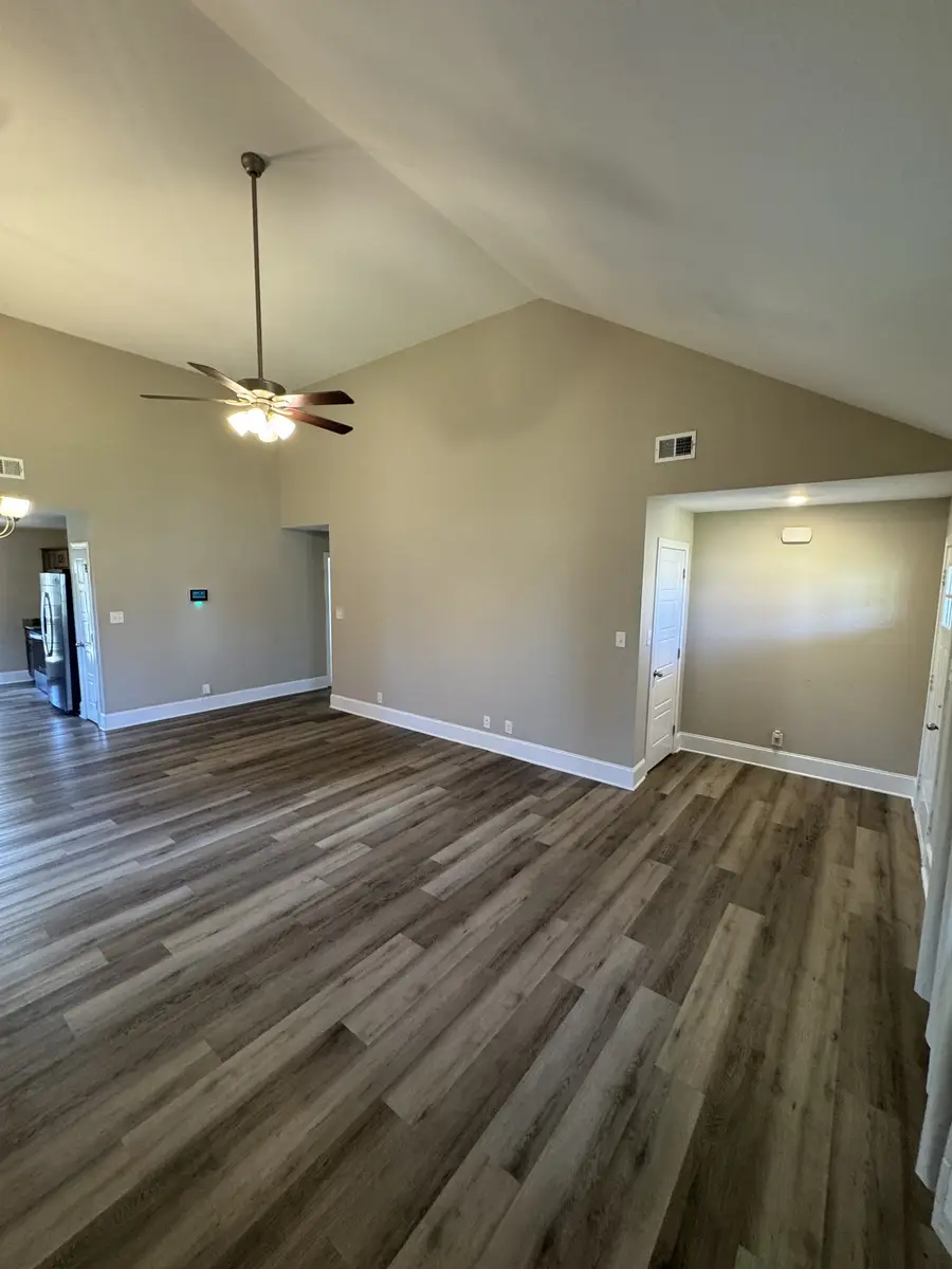 1012 Dublin Dr, Clarksville, TN 37042 - #3