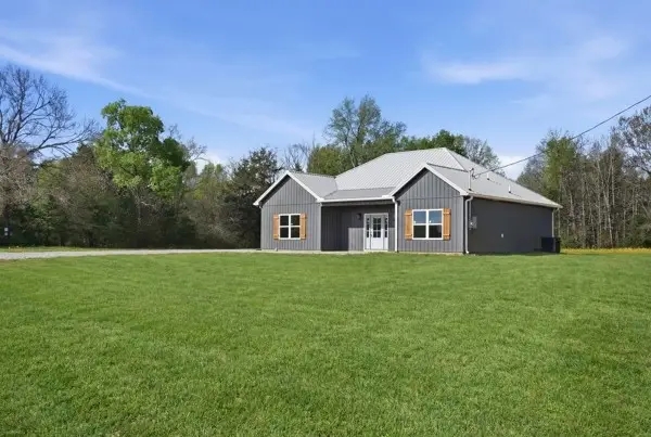 1180 Belfast Farmington Rd, Lewisburg, TN 37091 - #2