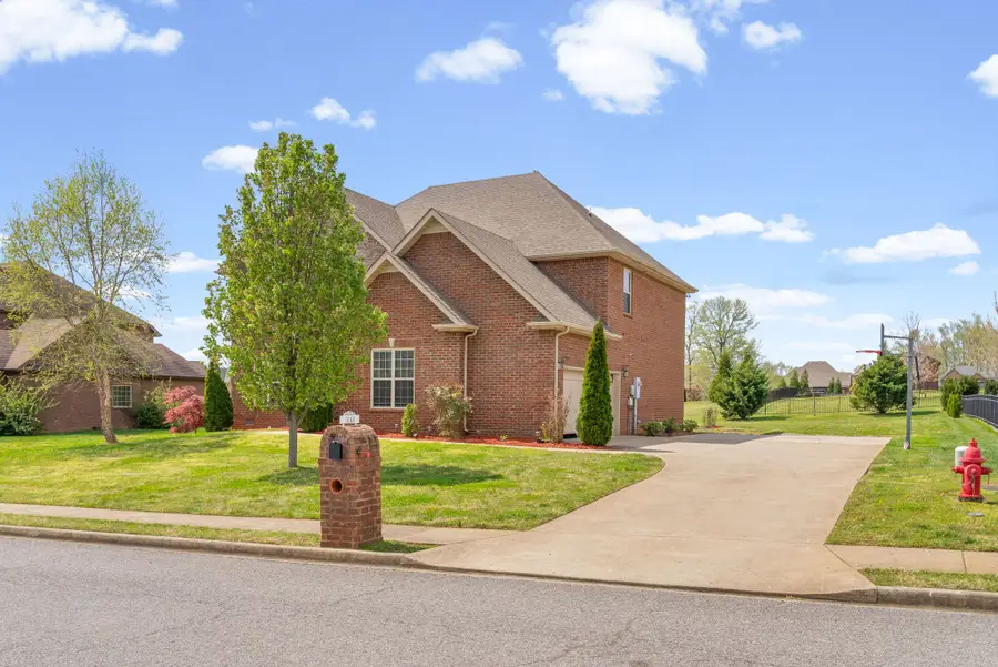 3148 Carrie Taylor Cir, Clarksville, TN 37043 - #2