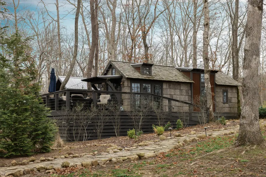 70 Acorn Cv, Tracy City, TN 37387 - #2