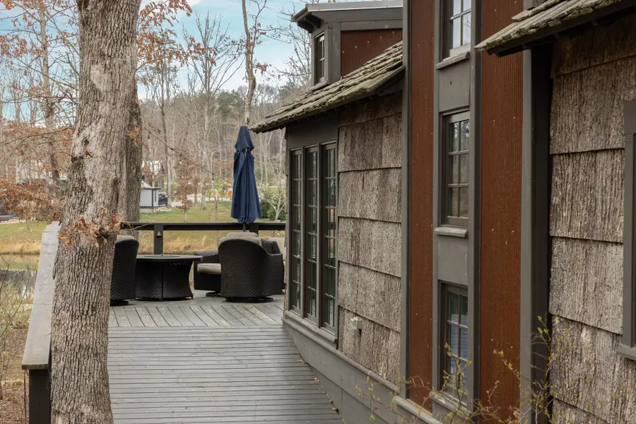 70 Acorn Cv, Tracy City, TN 37387 - #3