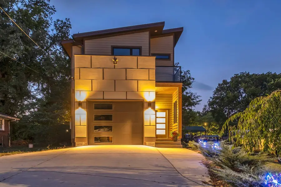 405 30th St, Old Hickory, TN 37138 - #3