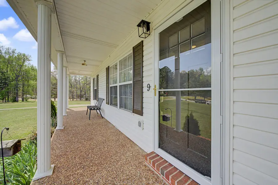 9 Bessie Clark Rd, Erin, TN 37061 - #3