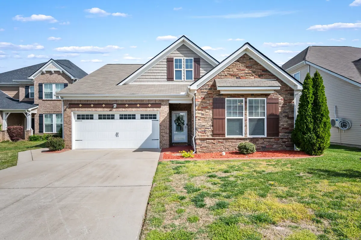 3328 Milkweed Dr, Murfreesboro, TN 37128 - #1