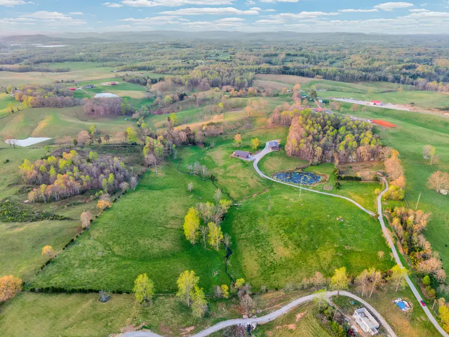 389 Great Valley Ln, Livingston, TN 38570 - #3