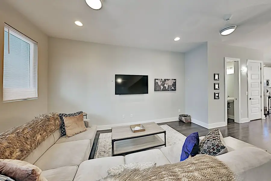 2410 Meharry Blvd #2, Nashville, TN 37208 - #3