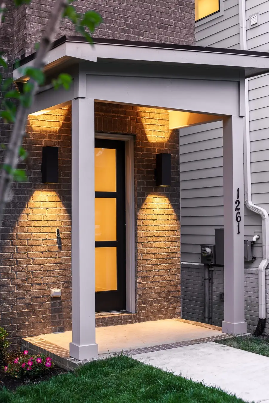 1261 2nd Ave S, Nashville, TN 37210 - #2