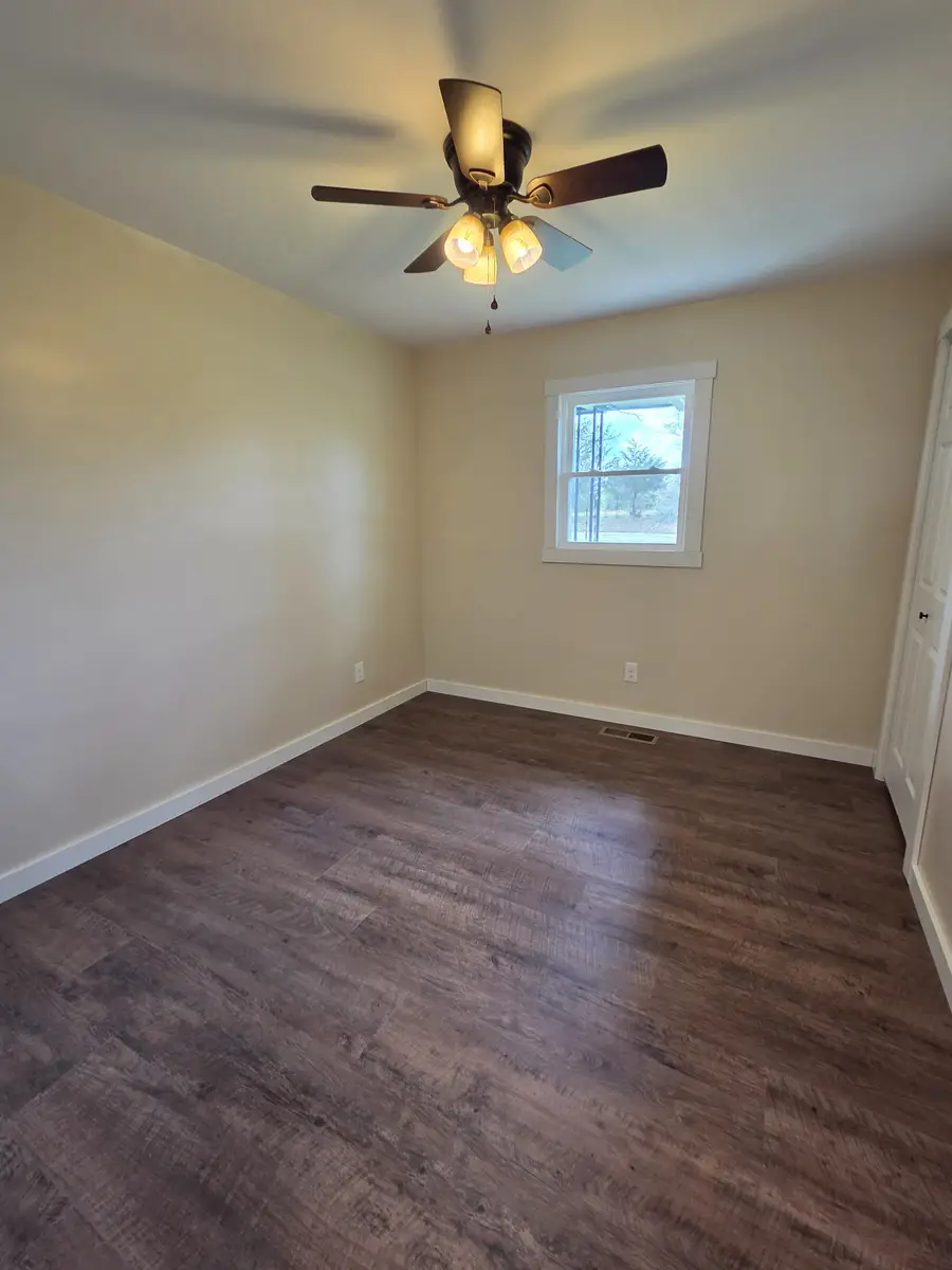 191 County House Rd, Sparta, TN 38583 - #2