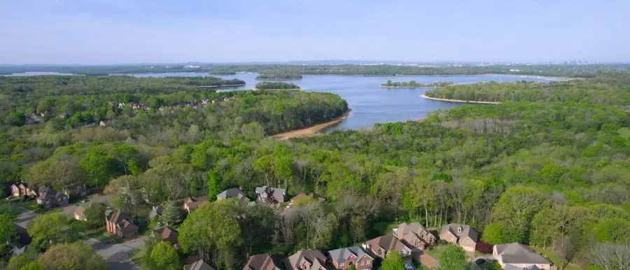 504 Schooner Cv, Hermitage, TN 37076 - #2