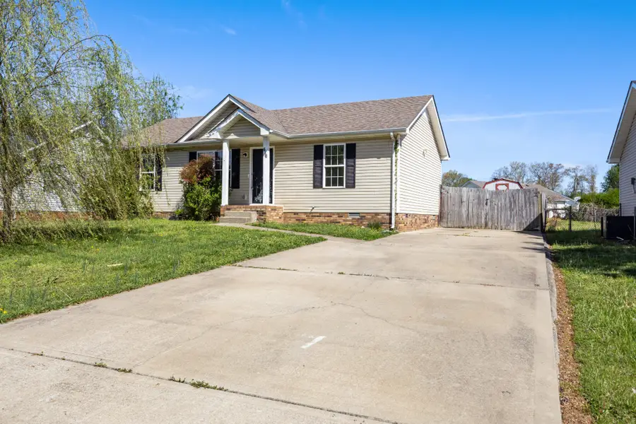 416 Woodale Dr, Clarksville, TN 37042 - #2